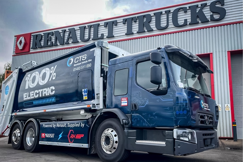 CTS Hire adds two Renault Trucks eRCVs to fleet image