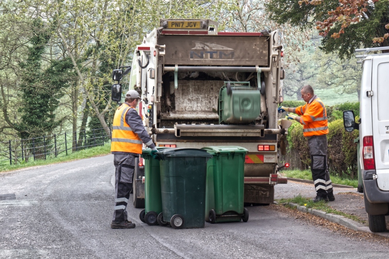 Medway Council replaces bin lorries in ‘expensive headache’ image