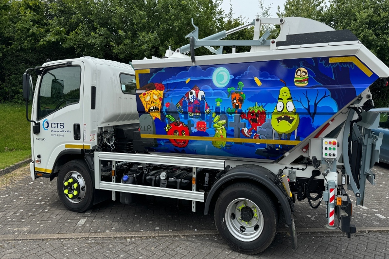 Lincs councils green light new food waste trucks image