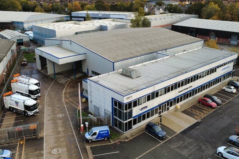 Dennis Eagle opens new Technical Training Centre  image