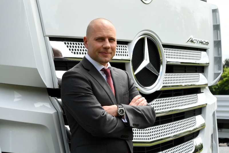 Mercedes-Benz Trucks UK appoints Heiko Selzam as managing director image