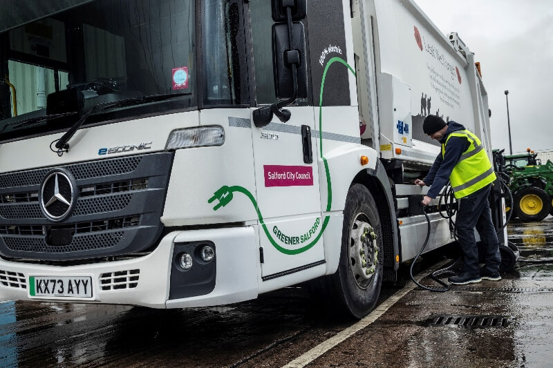 Salford’s First eEconic Refuse Truck  image