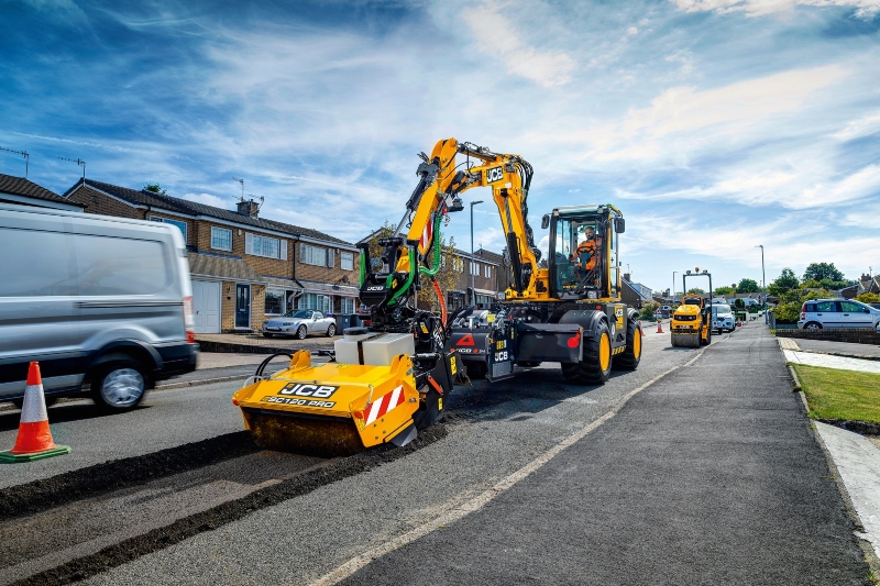 Dawsongroup takes delivery of five more Pothole Pros  image