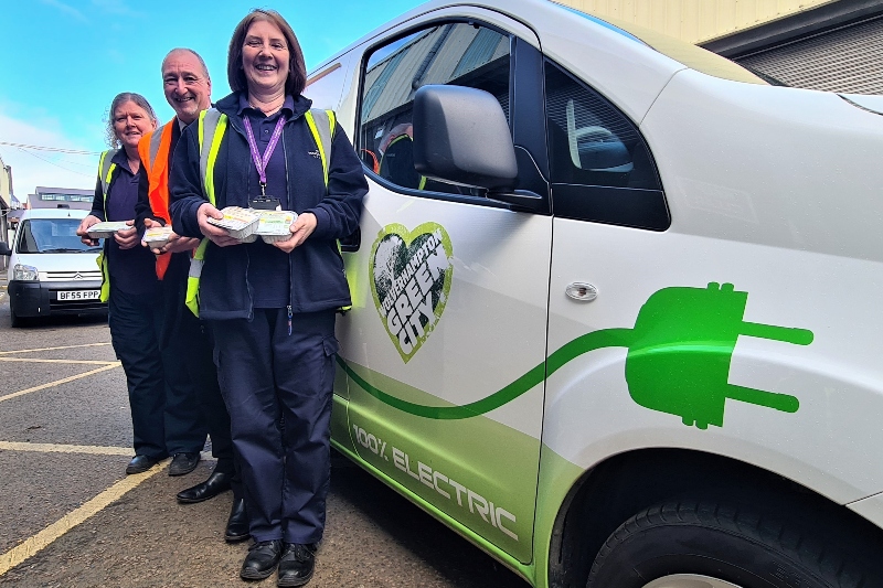 Green deliveries for meals on wheels in Wolverhampton  image