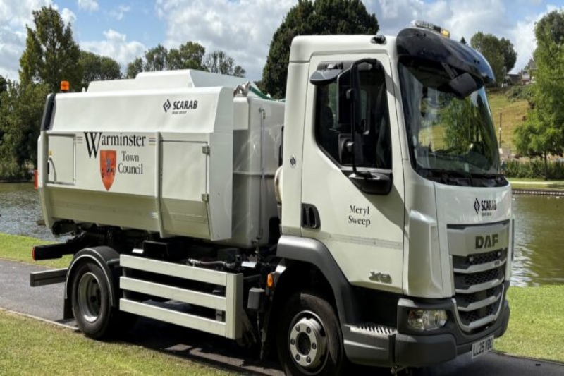 Warminster Council welcomes ‘Meryl Sweep’ into its fleet image