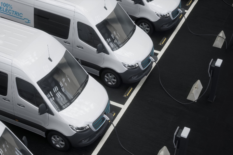 Webfleet and VEV announce partnership to optimise fleet electrification image