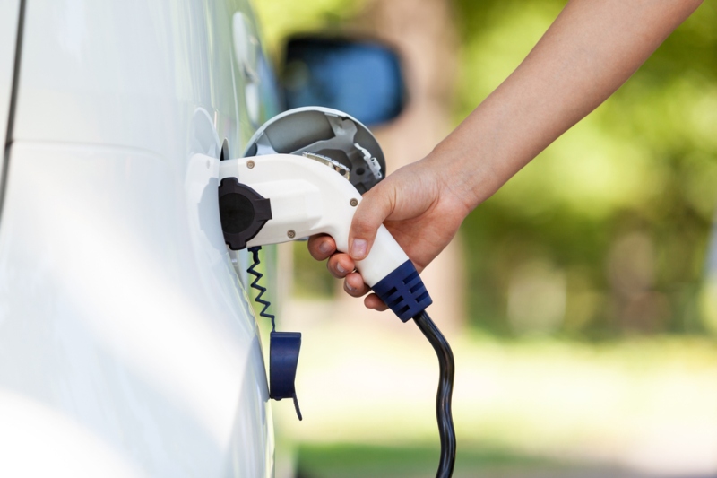 Surrey CC begins rollout of record 10,000 EV chargers image
