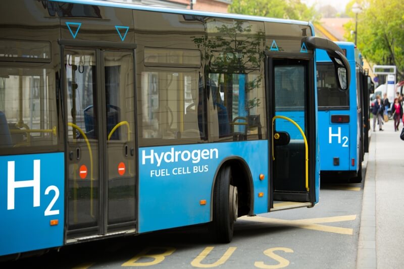 Hydrogen: A costly dead end for bus fleet decarbonisation image