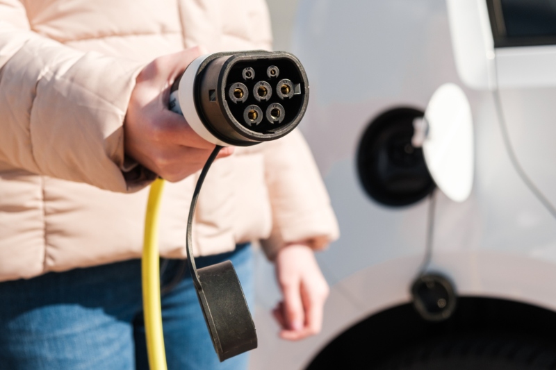 Council launches survey to help boost EV infrastructure image