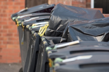 Waste workers announce strike action across 15 Scottish councils image