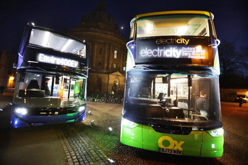 Major new Oxford electric bus fleet launches image