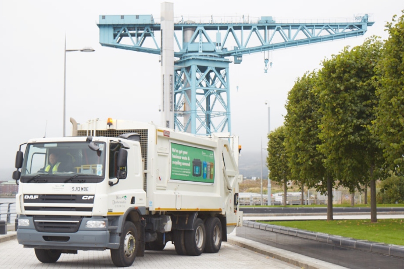 Refuse vehicles to support mobile data mapping image