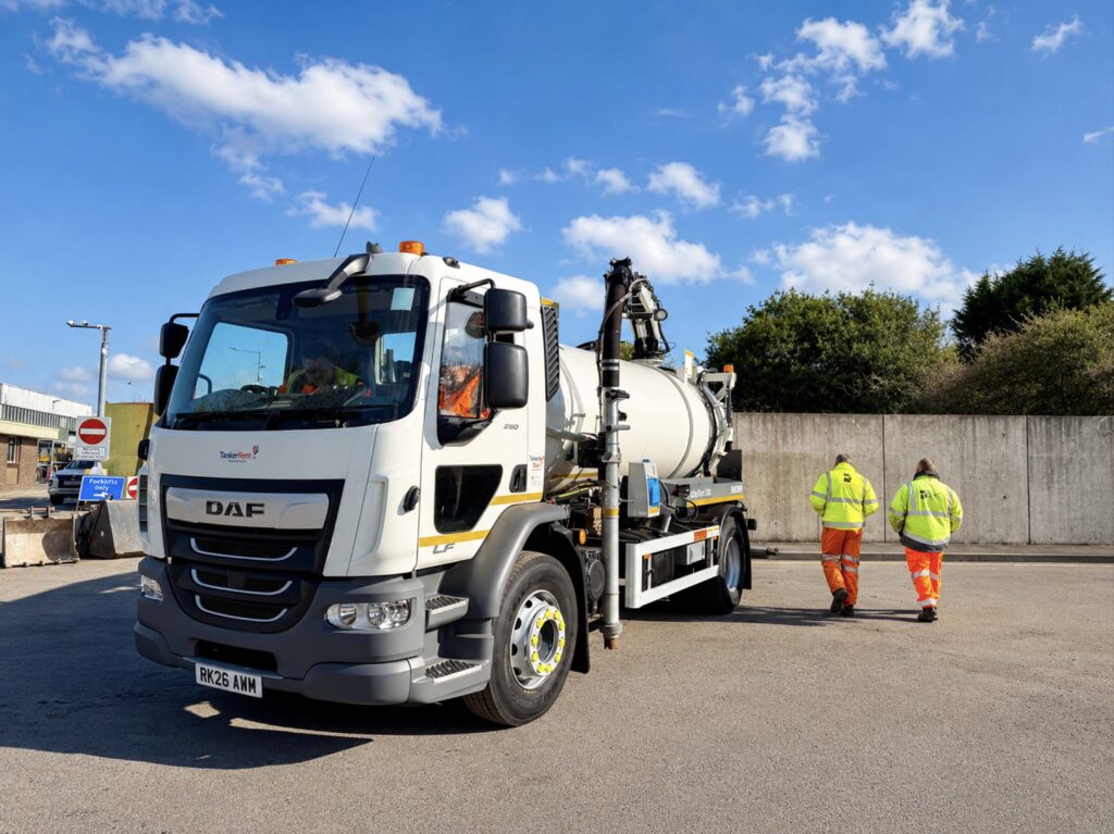 Dorset Council deploys new gully tanker