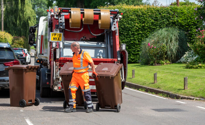 Union calls for body cams for refuse workers